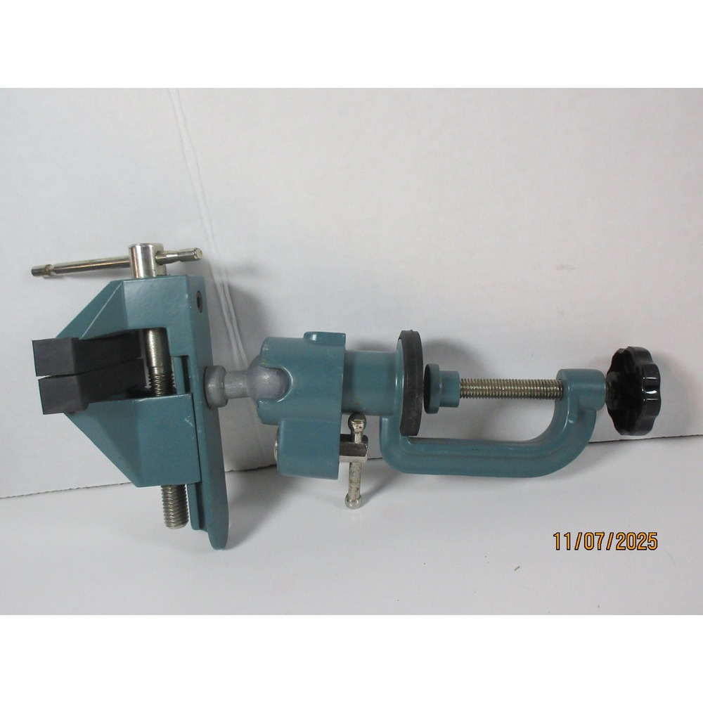 Vintage Metal Bench Vise Swivel Base Woodworking Craft Hobby Tool Clamp - Picture 4 of 5
